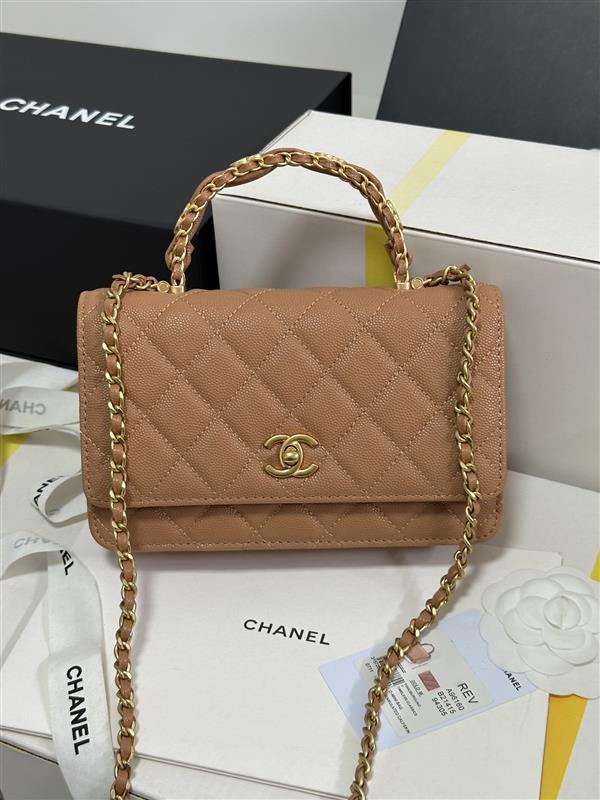 2026127205142676 700